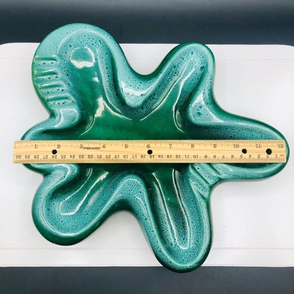 Beauceware Oversized Kelly Green Amoeba Ceramic Ashtray, Beauce Pottery #809 - Picture 8 of 14